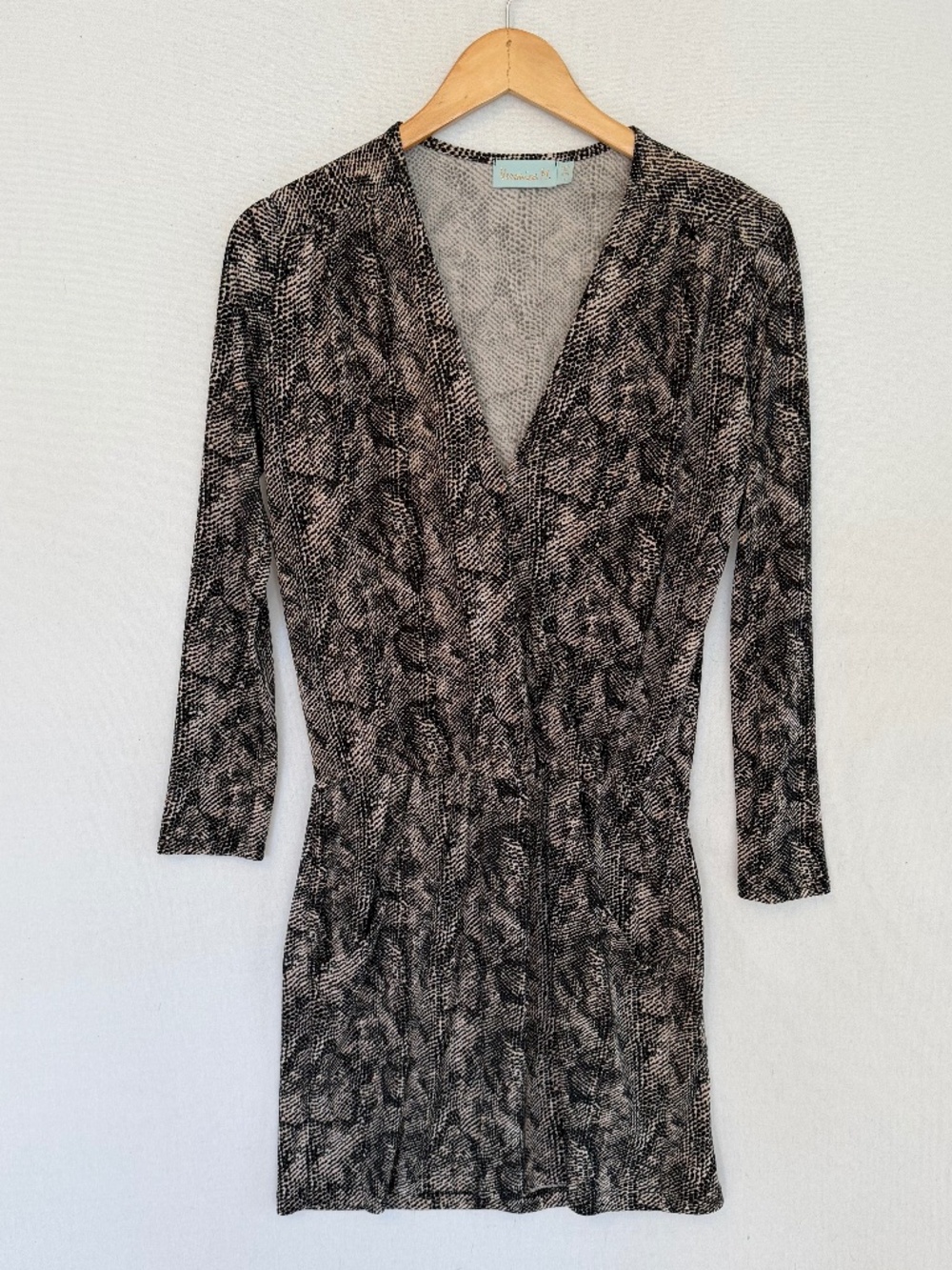 VERONICA M Women’s Small Black & Tan Snake Print V-neck Long Sleeve Dress